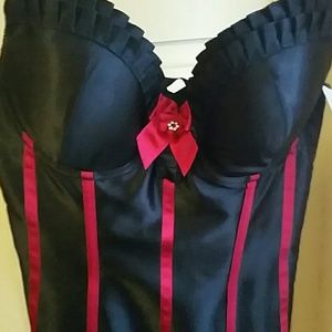 Halloween!!Frederick's Of Hollywood Black Corset